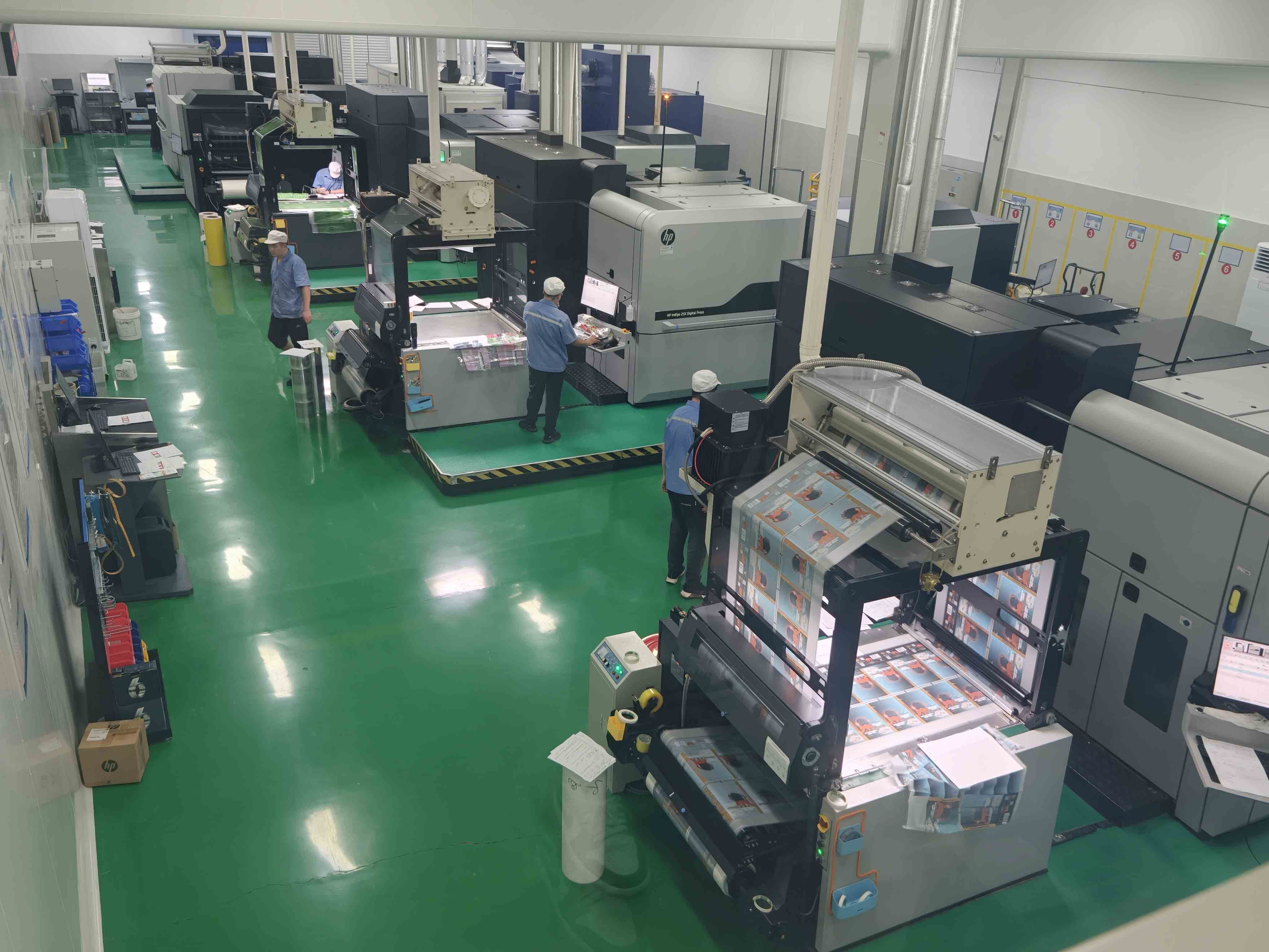 Digital printing equipment and printed film in the flexible packaging workshop
